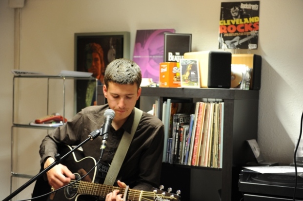 Martin Mey (inauguration de l'Espace D&eacute;tente de Massilia Records) en concert